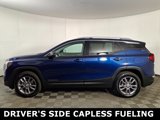 Used 2023 GMC Terrain SLT image 2
