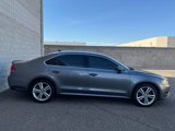 Used 2015 Volkswagen Passat TDI SE image 4