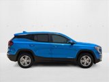 Used 2024 GMC Terrain SLE image 4