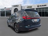 New 2025 Chrysler Pacifica Limited image 6
