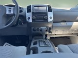 Used 2019 Nissan Frontier SV image 3