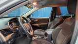 Used 2017 Jeep Cherokee Latitude w/ Cold Weather Group image 6