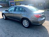 Used 2012 Chrysler 200 Limited image 2