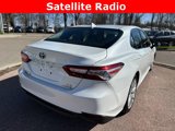 Used 2020 Toyota Camry XLE image 5