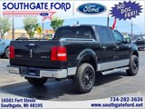 Used 2006 Lincoln Mark LT 4x4 image 2