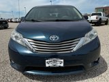 Used 2012 Toyota Sienna XLE image 3