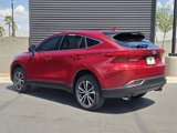 Used 2023 Toyota Venza LE image 3
