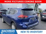 Used 2017 Nissan Rogue SV image 3