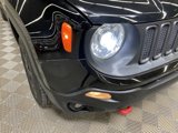 Used 2017 Jeep Renegade Trailhawk image 3