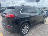 Used 2018 Jeep Cherokee Limited w/ Technology Group image 5