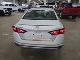 Used 2024 Nissan Altima 2.5 SV image 4