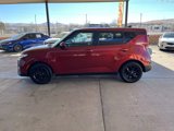 Used 2021 Kia Soul S image 2