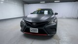 Used 2019 Toyota Camry SE image 3