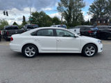 Used 2012 Volkswagen Passat 2.5 SE image 6