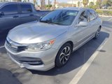Used 2017 Honda Accord EX-L image 2