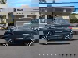 Used 2022 Volkswagen Taos SE image 3