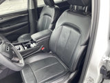 Used 2023 Jeep Grand Cherokee L Limited w/ Luxury Tech Group II image 3