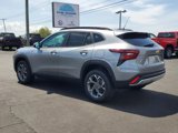 New 2025 Chevrolet Trax LT w/ LT Convenience Package image 3