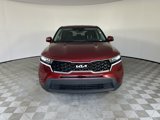 Used 2022 Kia Sorento LX image 3