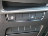 Used 2020 MAZDA MAZDA3 AWD Hatchback image 5