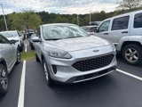 Used 2020 Ford Escape SE image 3