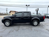 Used 2015 Nissan Frontier SV image 2