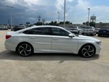 Used 2018 Honda Accord Sport image 4