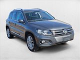 Used 2013 Volkswagen Tiguan SE image 3