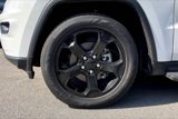 Used 2018 Jeep Grand Cherokee Laredo image 5