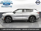 Used 2022 Mitsubishi Outlander SE image 5