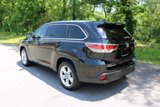 Used 2016 Toyota Highlander Limited image 3