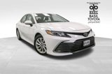 Used 2022 Toyota Camry LE image 2
