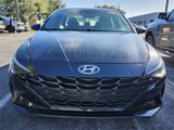 Used 2022 Hyundai Elantra SE w/ Cargo Package image 2
