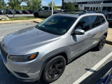 Used 2019 Jeep Cherokee Latitude Plus image 2