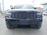 Used 2019 Jeep Grand Cherokee Altitude image 2