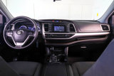 Used 2019 Toyota Highlander LE image 6