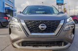 Used 2023 Nissan Rogue SV image 2