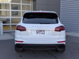 Used 2016 Porsche Cayenne S image 4