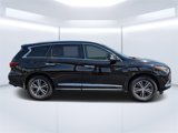 Used 2019 INFINITI QX60 Luxe w/ Essential Package image 2