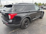 Used 2020 Ford Explorer XLT w/ Comfort Package image 5