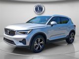 Certified 2025 Volvo XC40 B5 Core image 3