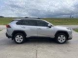 Used 2021 Toyota RAV4 XLE w/ Carpet Mat Package (TMS) image 5
