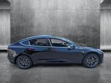Used 2019 Tesla Model 3 Standard Range Plus image 4