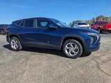 Used 2024 Chevrolet Trax LS w/ LS Convenience Package image 2