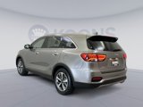 Used 2019 Kia Sorento EX image 4