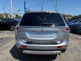 Used 2015 Mitsubishi Outlander SE image 5