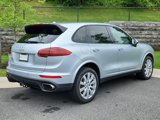 Used 2017 Porsche Cayenne Platinum Edition image 2