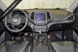 Used 2023 Jeep Cherokee Altitude Lux image 2