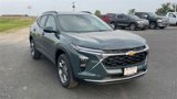 New 2025 Chevrolet Trax LT w/ Sunroof Package image 2