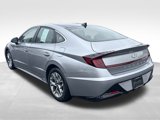 Used 2022 Hyundai Sonata SEL w/ Convenience Package image 3